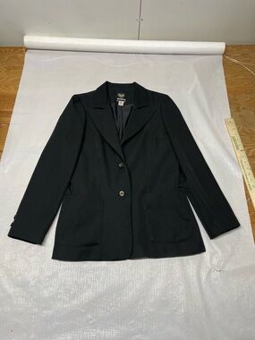 Black Notch-Lapel Women's Blazer with Patch Pockets